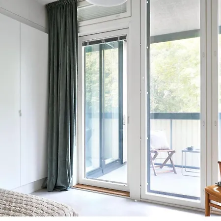Huoneisto Modern Two Bedroom *